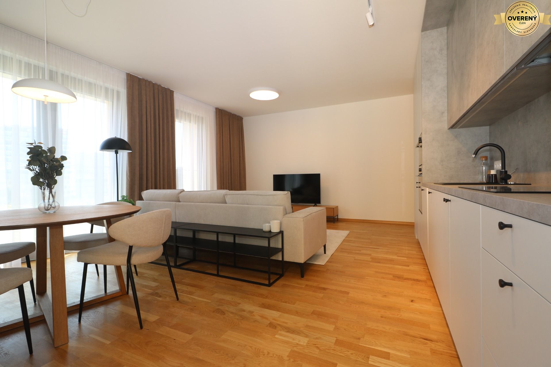 Rent Two bedroom apartment, Two bedroom apartment, Bottova, Bratislava