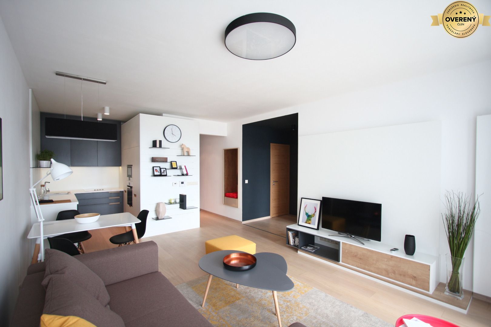 NUERA ︱ SOLD 1 bedroom apartment in Panorama city