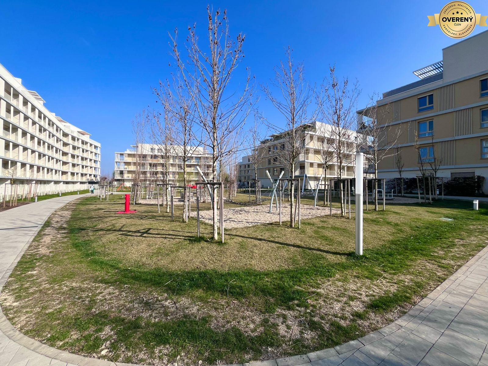 RESERVED | NOVÝ RUŽINOV,furnished 1-bedroom apt with garden