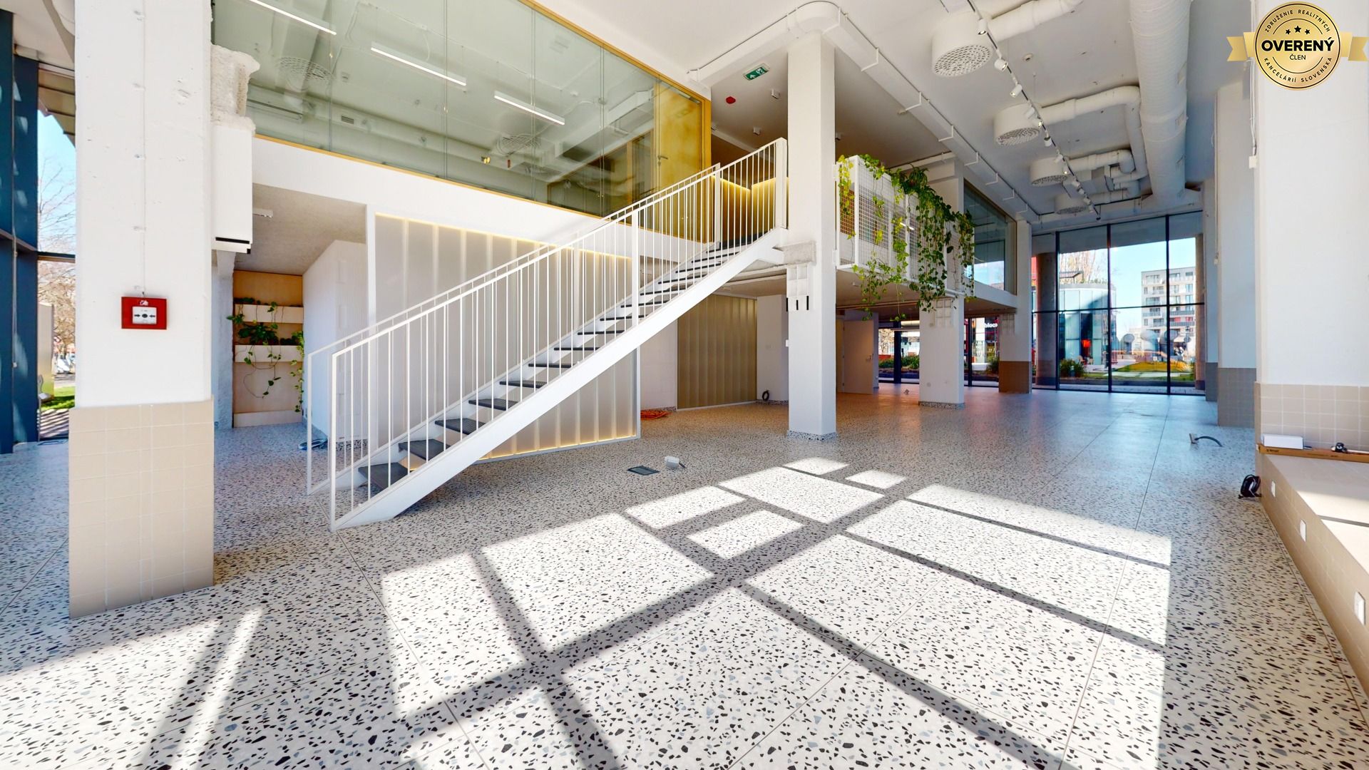 NUERA ︱Plynárenská - 400 m² - hospitality & cowork