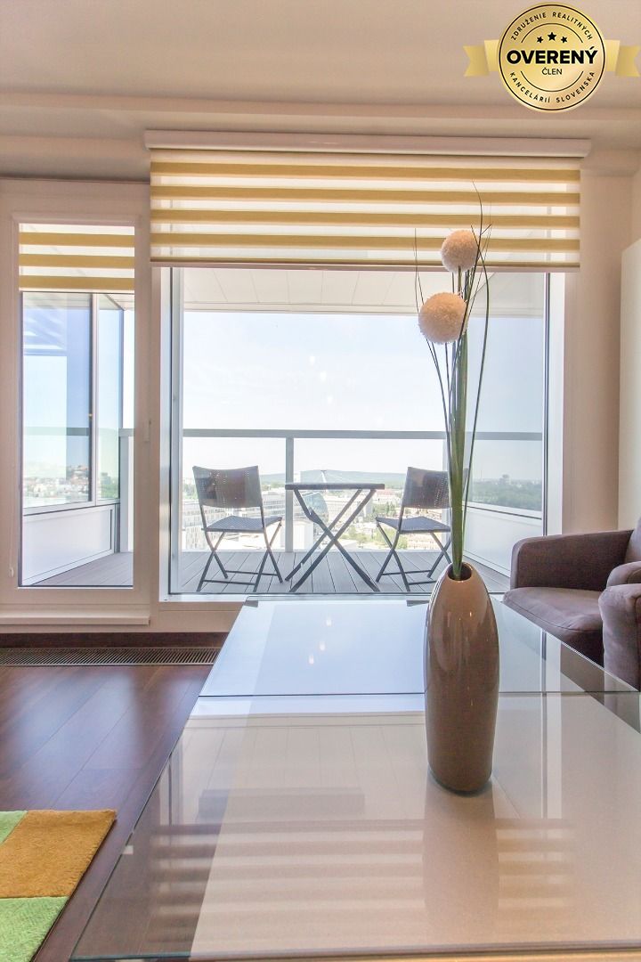 NUERA︱PANORAMA CITY - 1 BED apartment with castle view