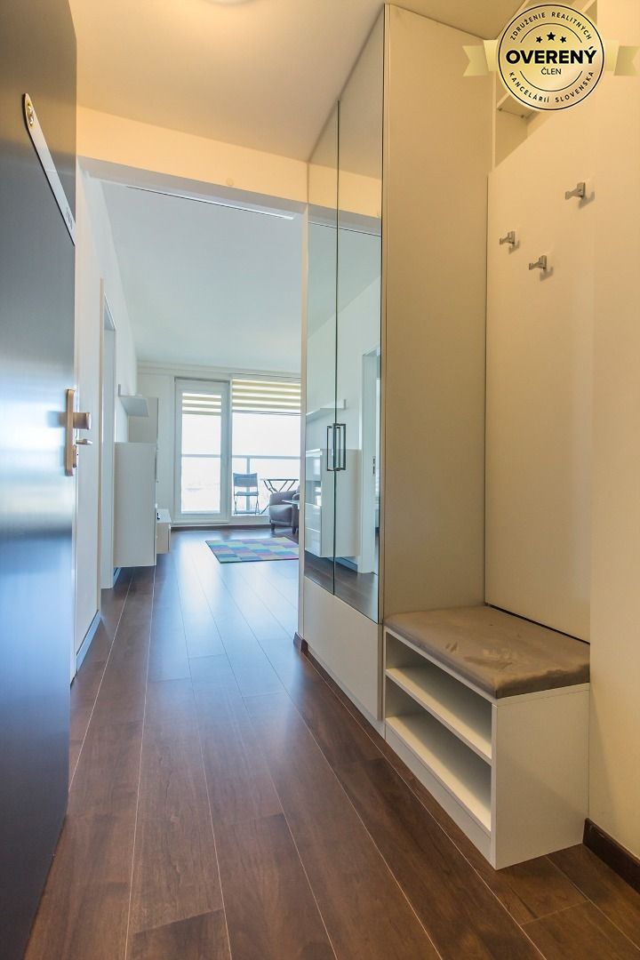 NUERA︱PANORAMA CITY - 1 BED apartment with castle view