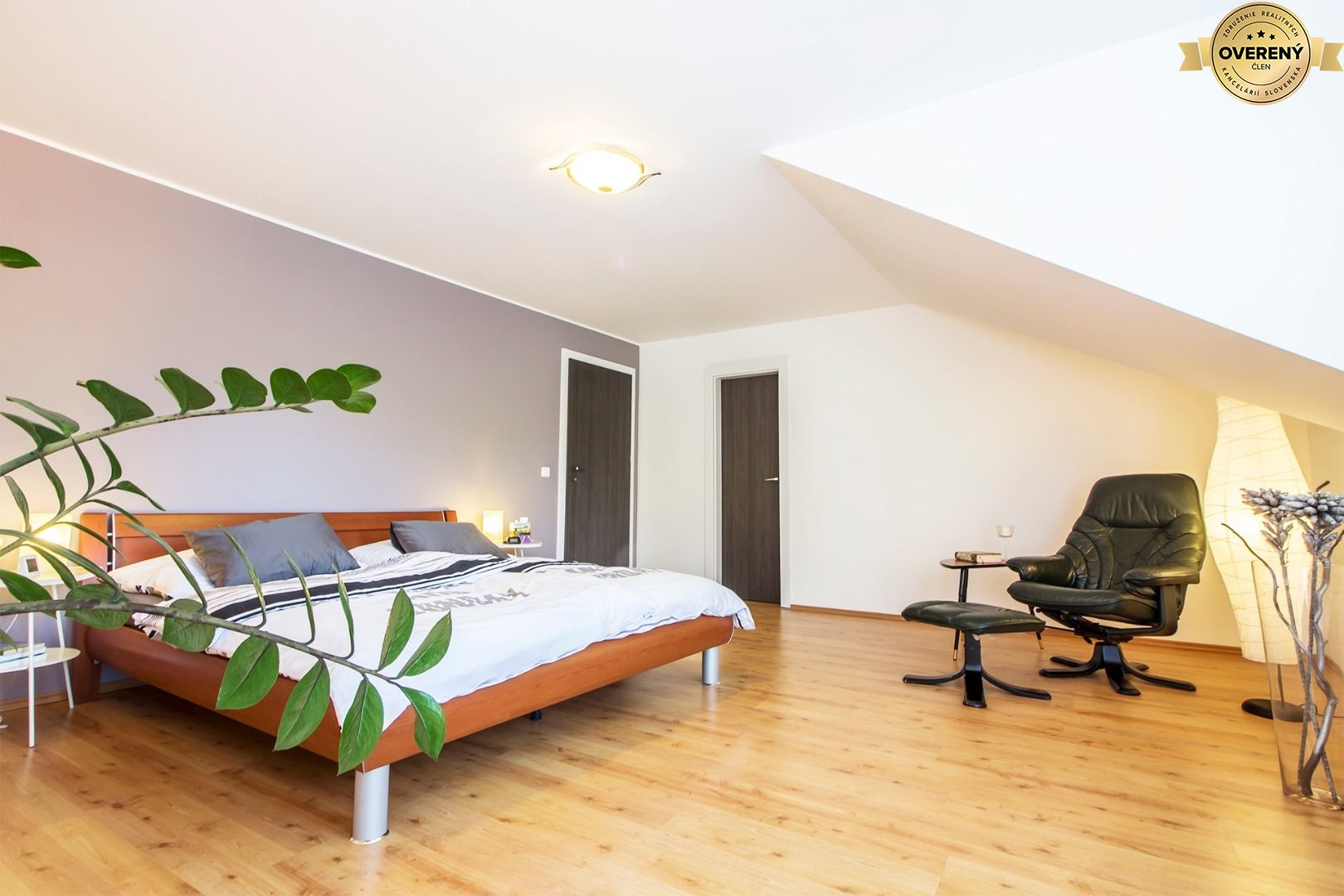 NUERA︱FOR SALE - Luxury 6 rooms family house in Rusovce