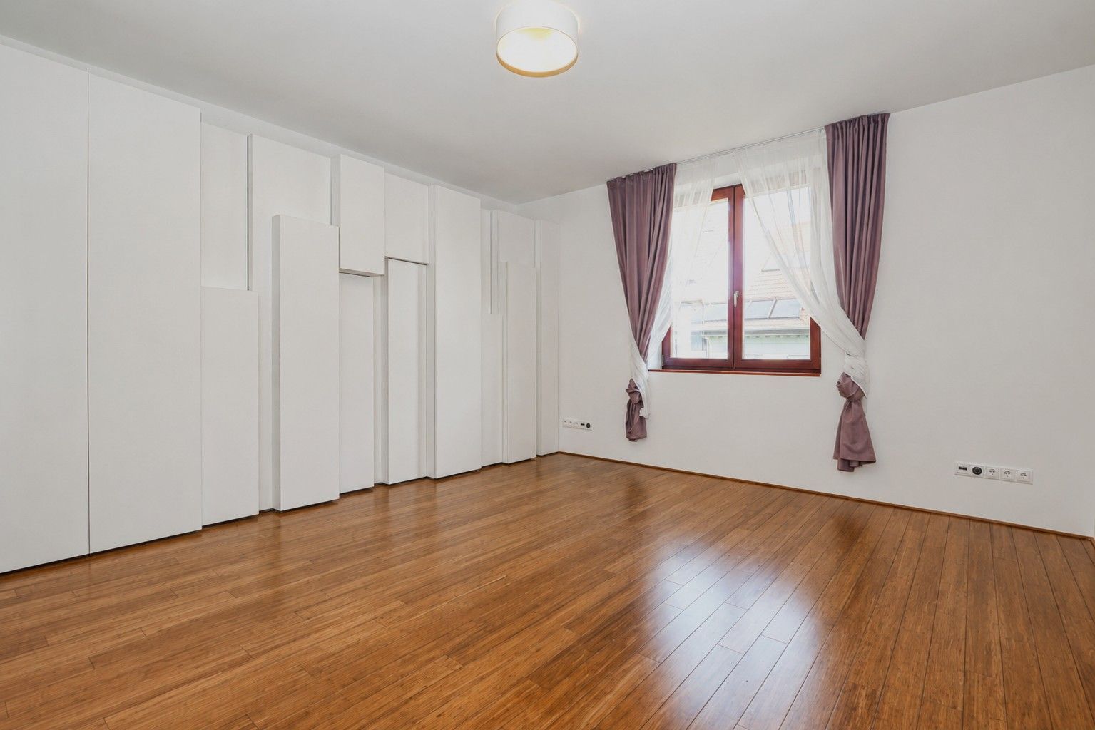 NUERA I Spacious 2 bedroom apartment at Palisady
