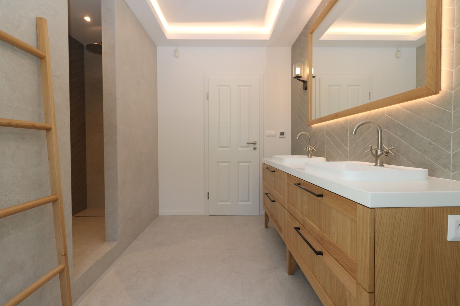NUERA I Spacious 2 bedroom apartment at Palisady