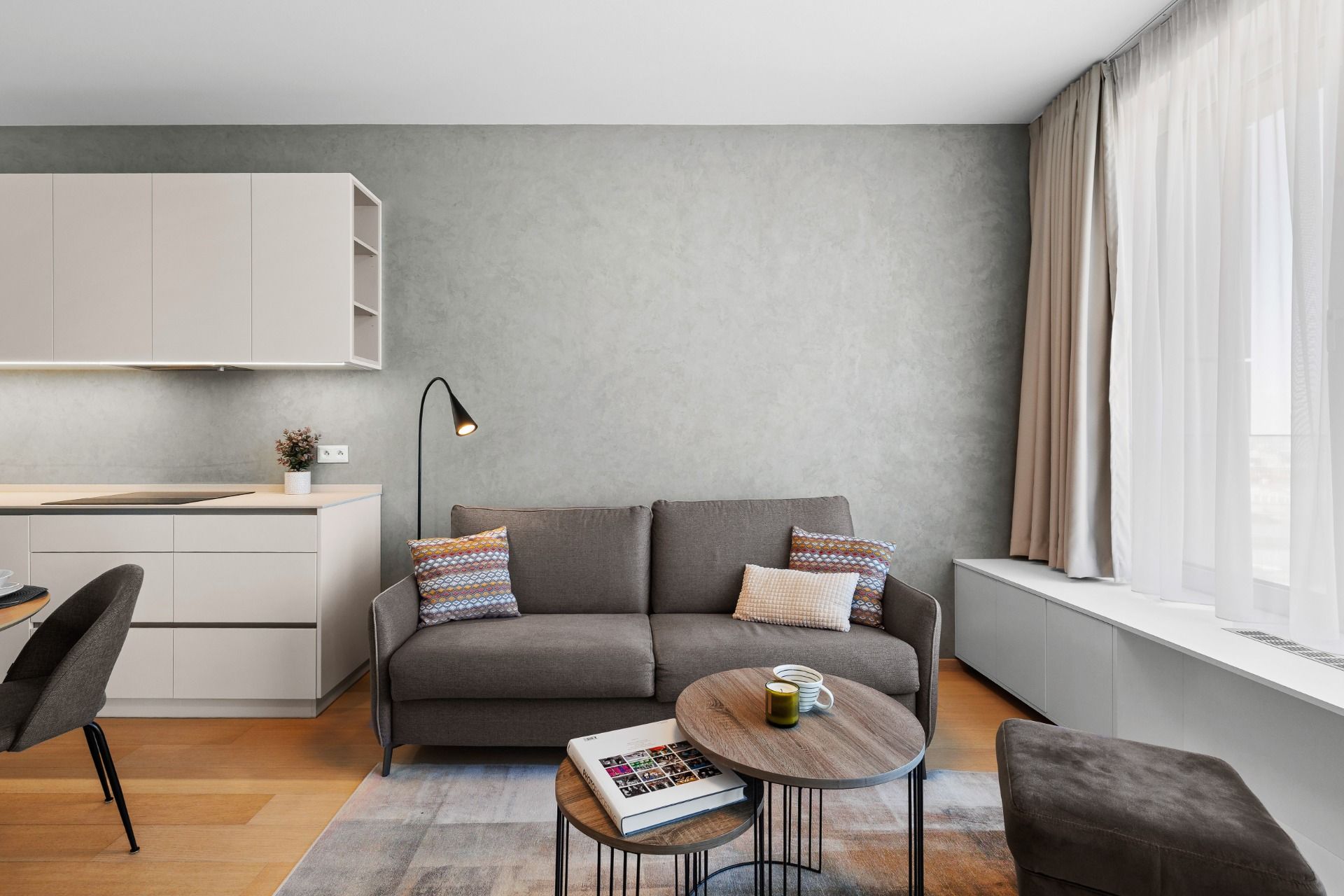 NUERA︱SKY PARK luxury furnished 2-room apartment on 15th floor