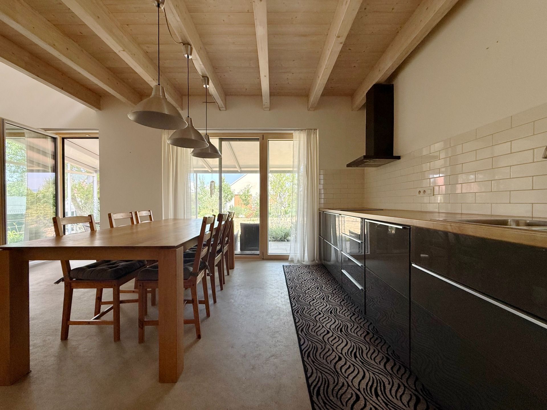 NUERA︱Family house with beautiful garden, Jablonové