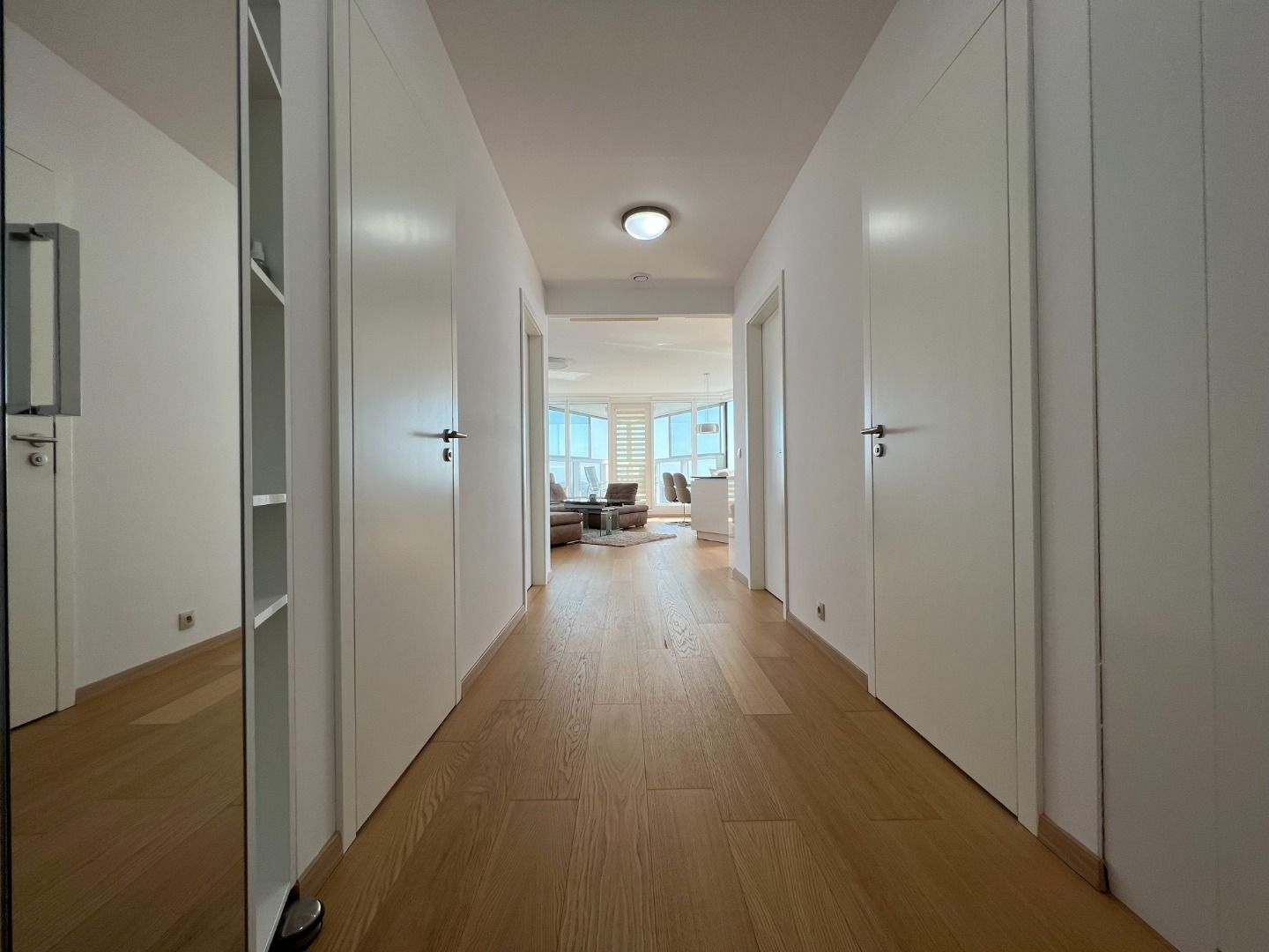 NUERA | PANORAMA CITY - 2-bed apt. with castle view, 26th fl., 97 sqm