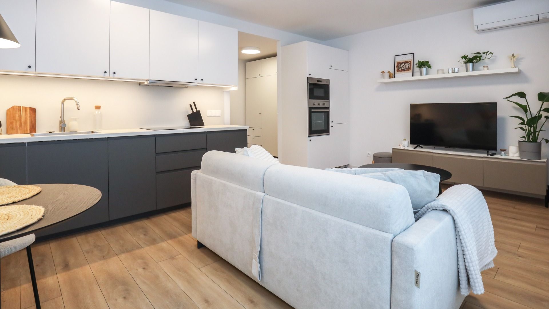 Rent Studio, Studio, Ivánska cesta, Bratislava - Ružinov, Slovakia
