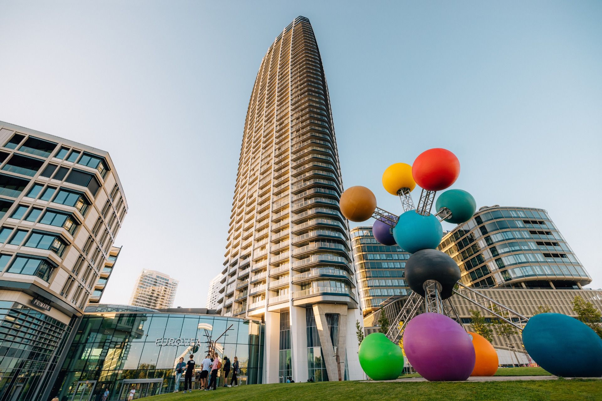 NUERA︱EUROVEA TOWER - Penthouse 3-bed. apt. Danube view, 44th