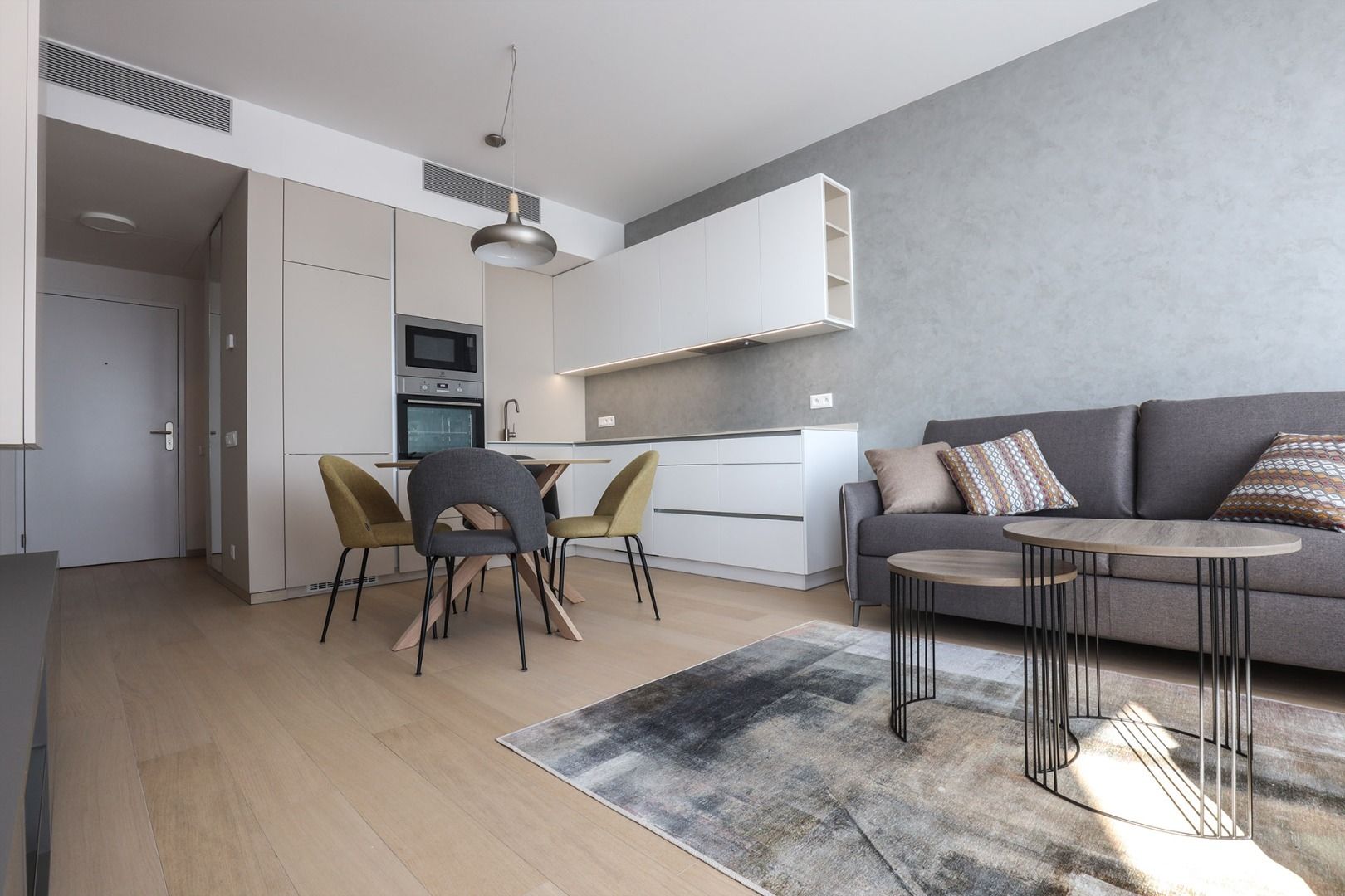 NUERA I SKY PARK Luxury 2-room apartment on 15th floor, tower 3